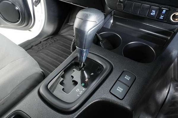 2021 Toyota Hilux SR (4x4) GUN126R Facelift 4X4