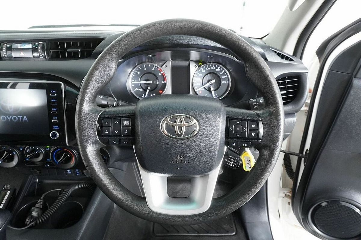 2022 Toyota Hilux SR (4x4) Steel Wheels GUN126R 4X4