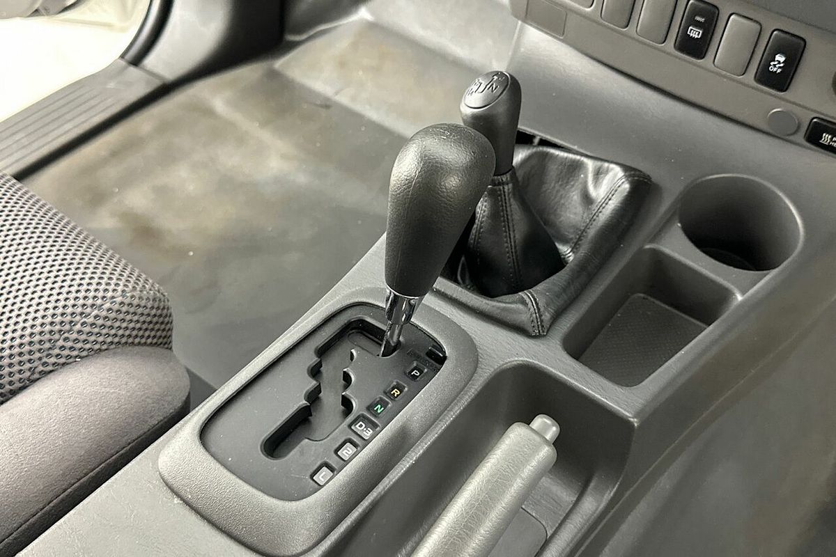 2012 Toyota Hilux SR (4x4) KUN26R MY12 4X4