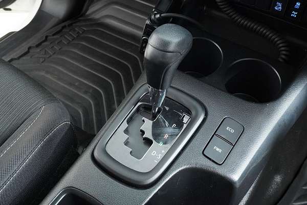 2024 Toyota Hilux SR (4x4) GUN126R 4X4