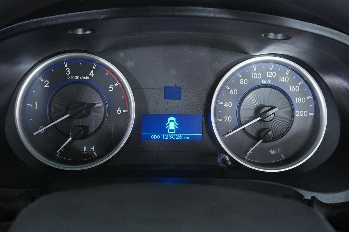 2019 Toyota Hilux SR (4x4) GUN126R MY19 4X4