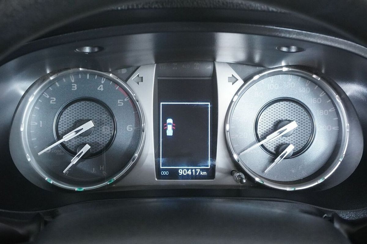 2021 Toyota Hilux SR (4x4) GUN126R Facelift 4X4