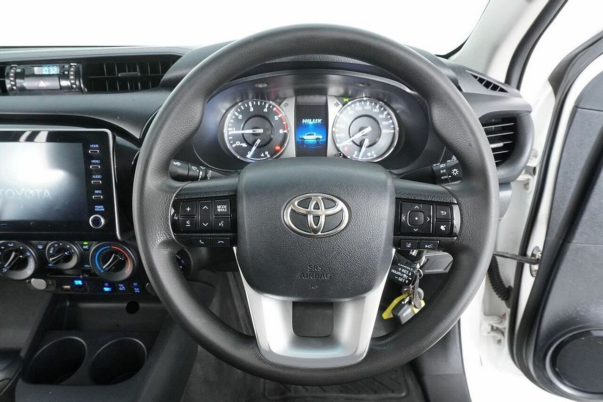 2022 Toyota Hilux SR (4x4) GUN126R 4X4