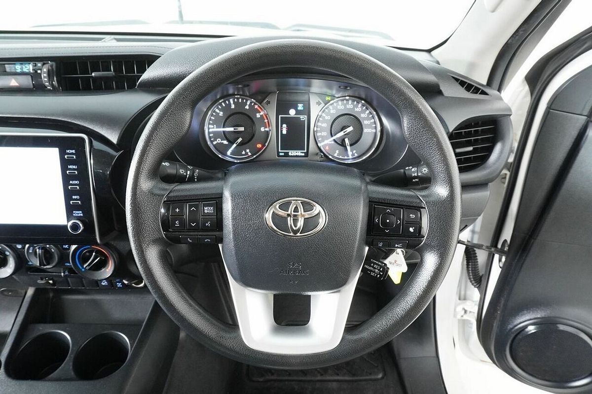 2021 Toyota Hilux SR (4x4) GUN126R Facelift 4X4