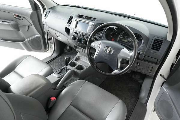 2015 Toyota Hilux Workmate TGN16R MY14 Rear Wheel Drive