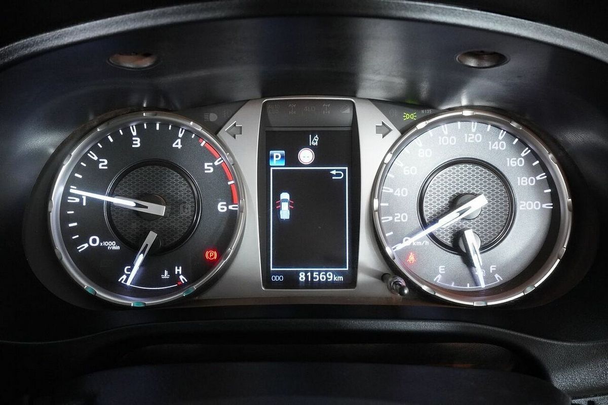 2020 Toyota Hilux SR (4x4) GUN126R Facelift 4X4