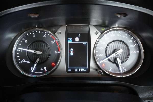 2020 Toyota Hilux SR (4x4) GUN126R Facelift 4X4