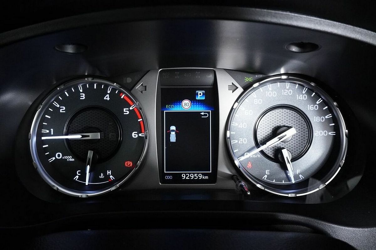 2021 Toyota Hilux SR (4x4) GUN126R Facelift 4X4