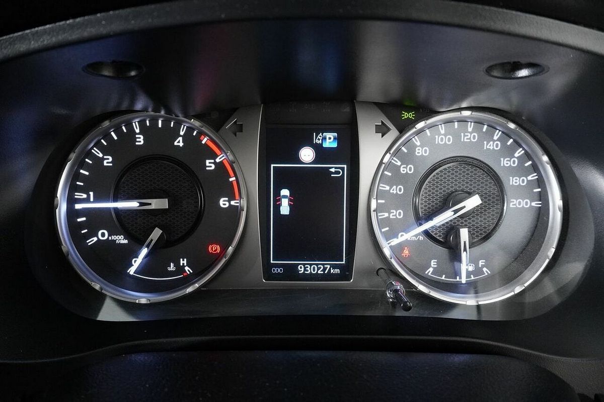 2022 Toyota Hilux SR (4x4) GUN126R 4X4