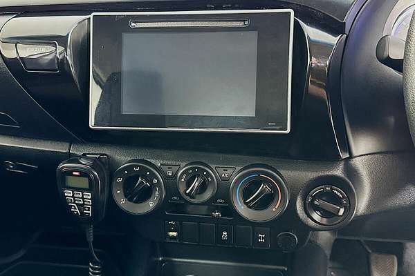 2017 Toyota Hilux SR (4x4) GUN126R MY17 4X4
