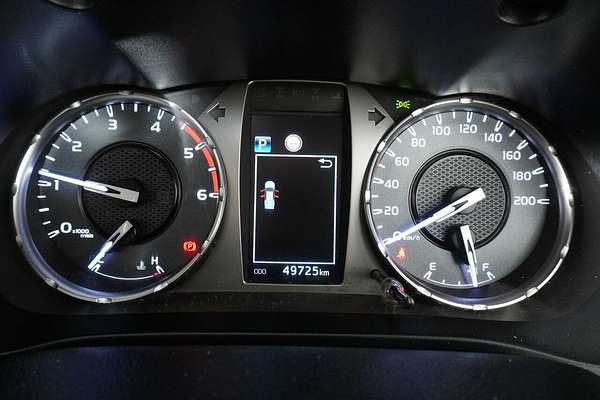 2021 Toyota Hilux SR (4x4) GUN126R Facelift 4X4