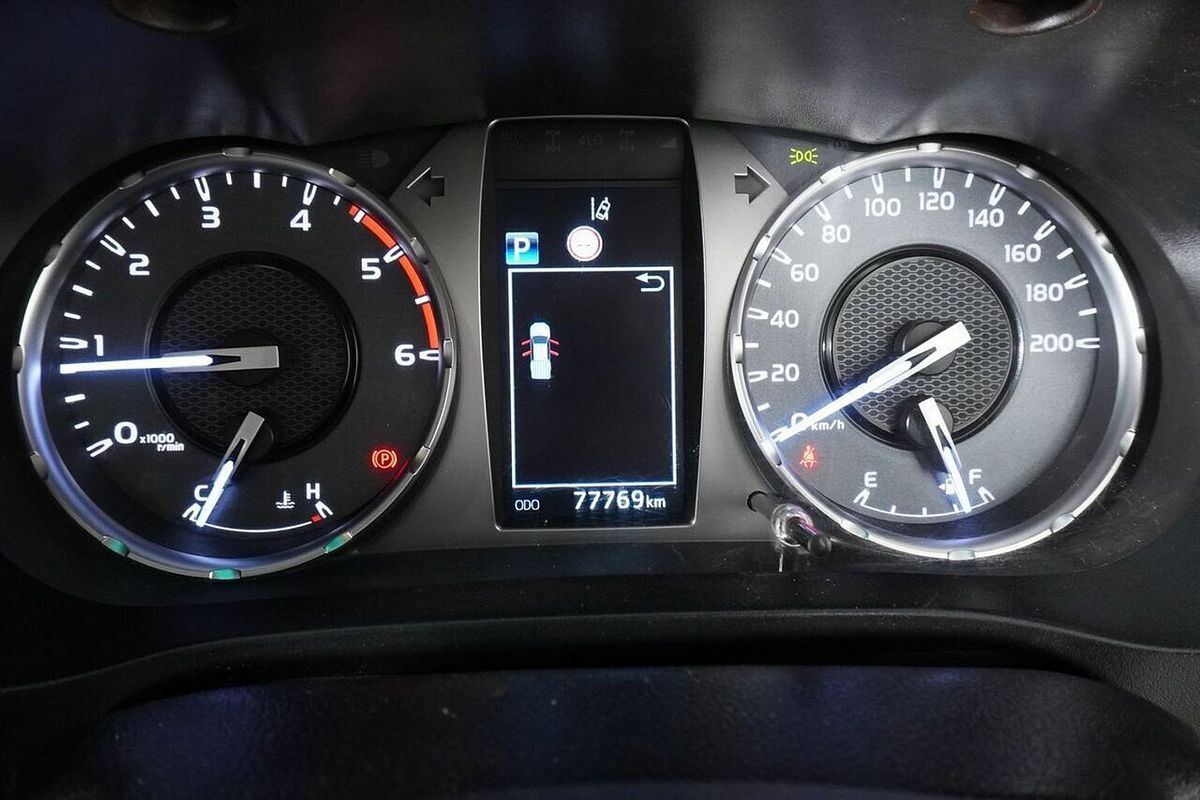 2021 Toyota Hilux SR (4x4) GUN126R Facelift 4X4