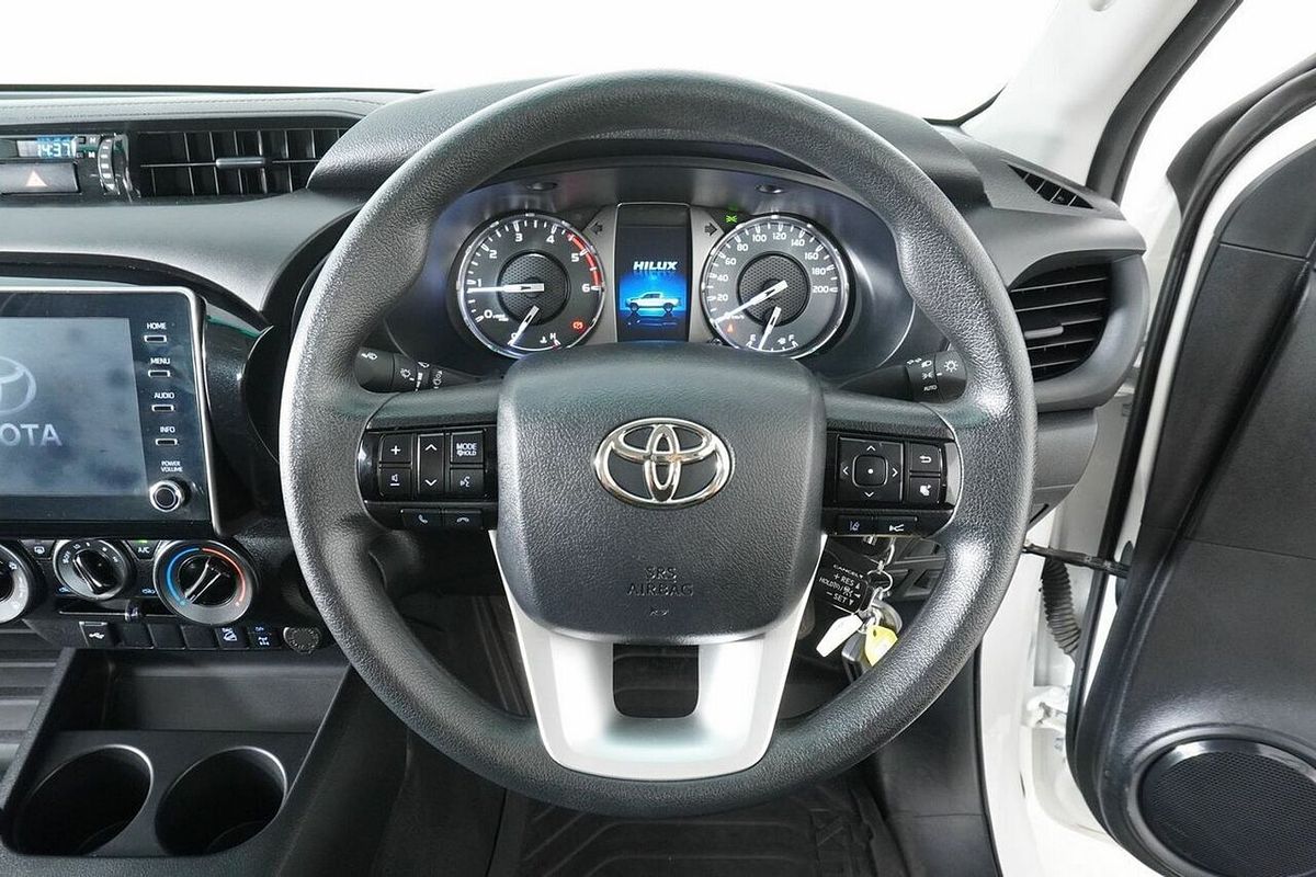 2024 Toyota Hilux SR (4x4) GUN126R 4X4