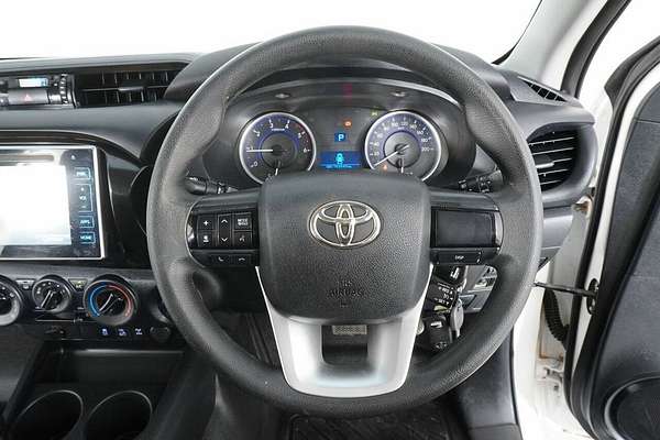 2018 Toyota Hilux SR (4x4) GUN126R MY19 4X4