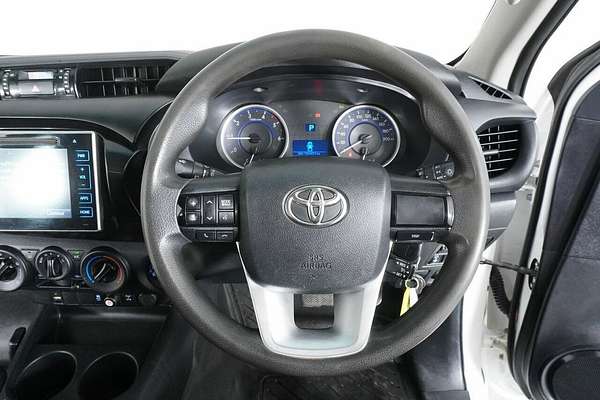 2019 Toyota Hilux SR (4x4) GUN126R MY19 4X4