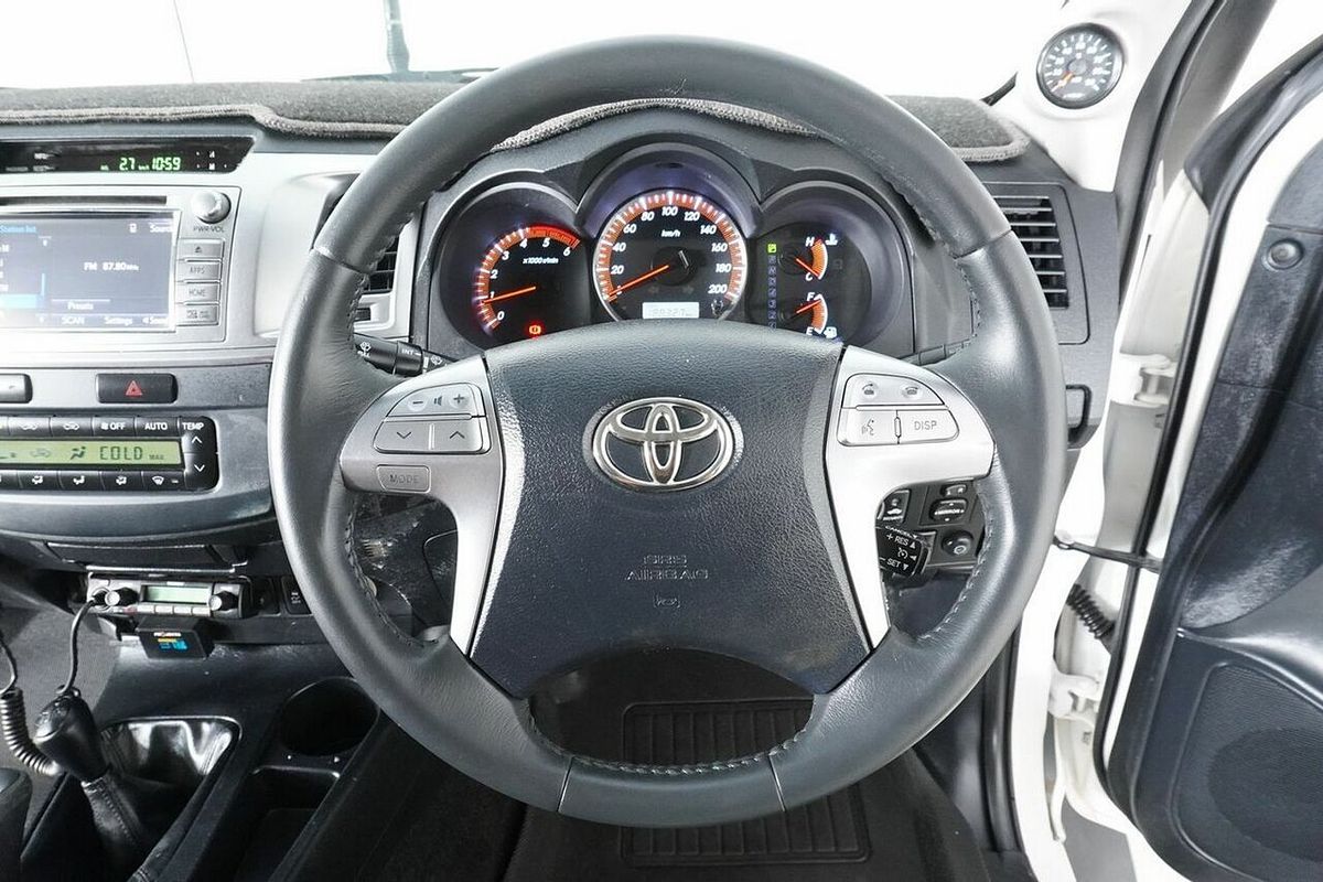 2015 Toyota Hilux SR5 (4x4) KUN26R MY14 4X4