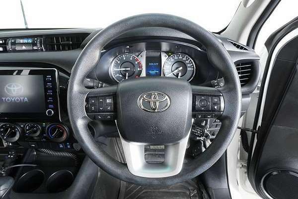 2024 Toyota Hilux SR (4x4) GUN126R 4X4