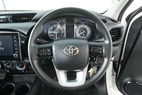2024 Toyota Hilux SR (4x4) GUN126R 4X4