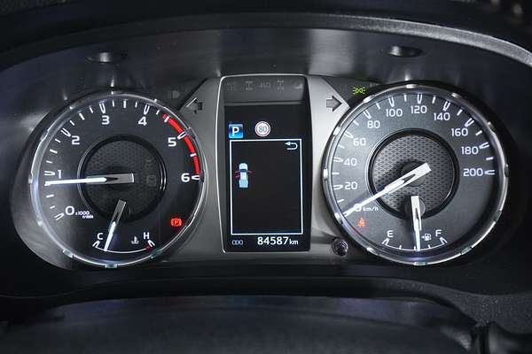 2021 Toyota Hilux SR5 + Premium Interior (4x4) GUN126R 4X4