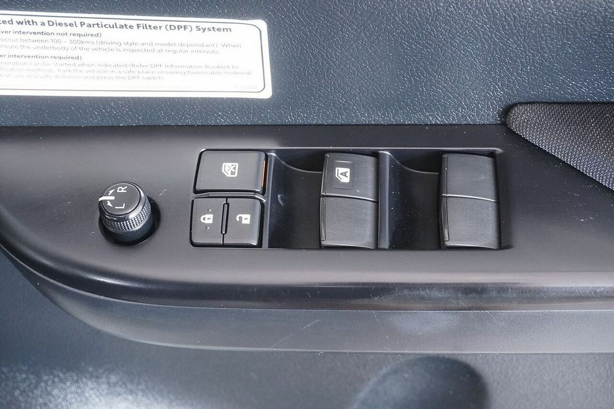 2021 Toyota Hilux SR (4x4) GUN126R 4X4