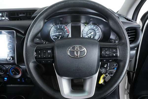 2021 Toyota Hilux SR (4x4) GUN126R Facelift 4X4