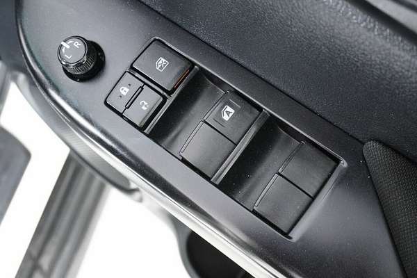 2021 Toyota Hilux SR (4x4) GUN126R 4X4