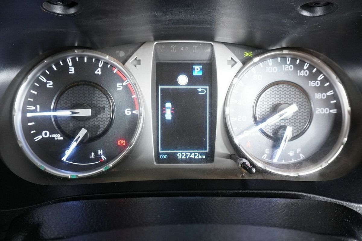 2022 Toyota Hilux SR (4x4) GUN126R 4X4