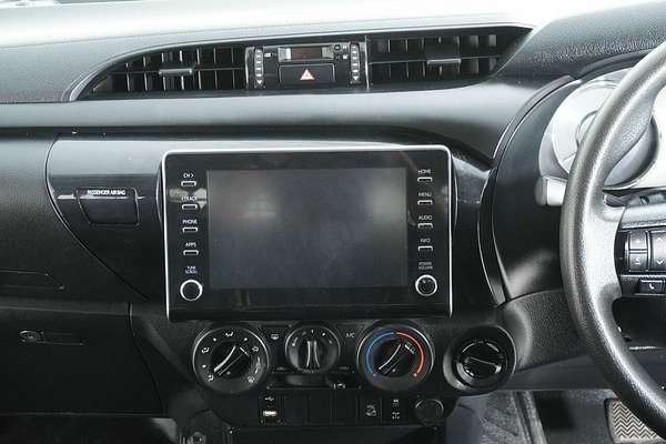 2021 Toyota Hilux SR (4x4) GUN126R Facelift 4X4