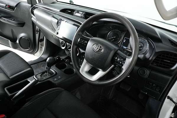 2021 Toyota Hilux SR (4x4) GUN126R Facelift 4X4