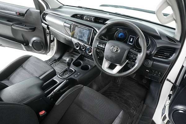 2020 Toyota Hilux SR (4x4) GUN126R MY19 Upgrade 4X4