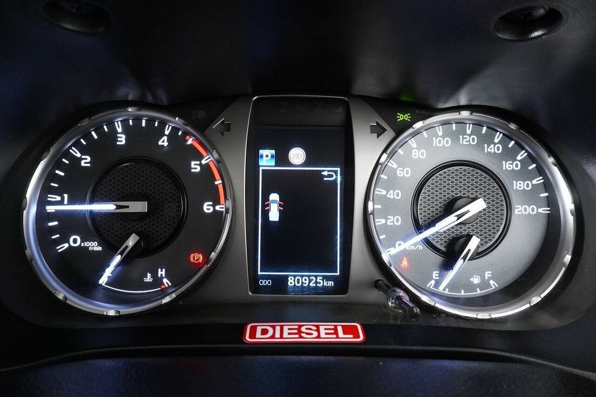 2020 Toyota Hilux SR (4x4) GUN126R Facelift 4X4