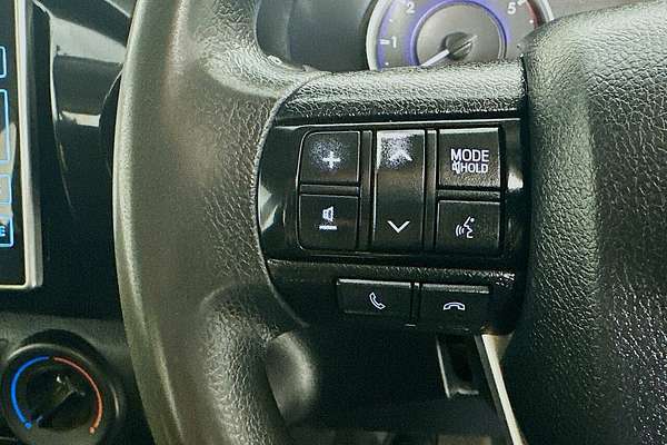 2019 Toyota Hilux SR (4x4) GUN126R MY19 4X4