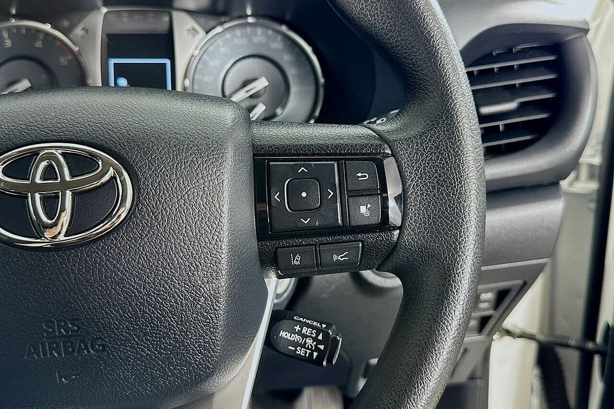 2024 Toyota Hilux SR (4x4) GUN126R 4X4