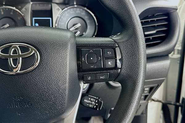 2024 Toyota Hilux SR (4x4) GUN126R 4X4
