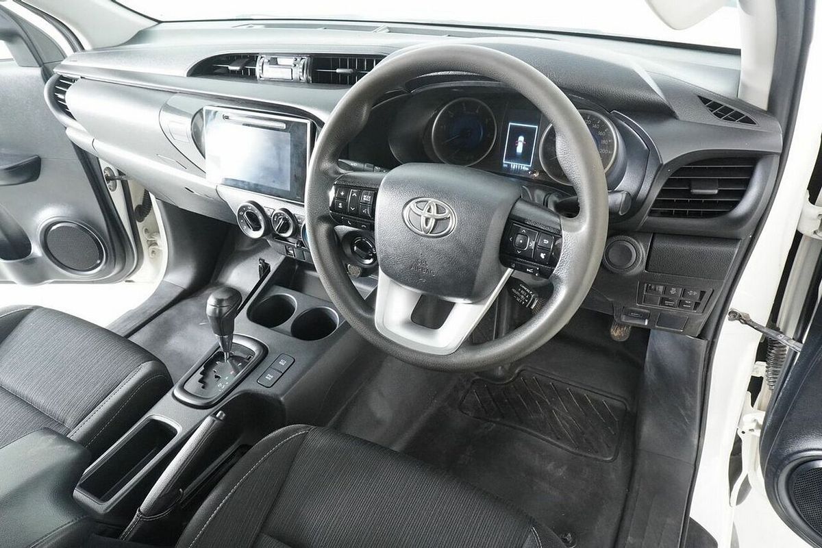 2020 Toyota Hilux SR (4x4) GUN126R MY19 Upgrade 4X4