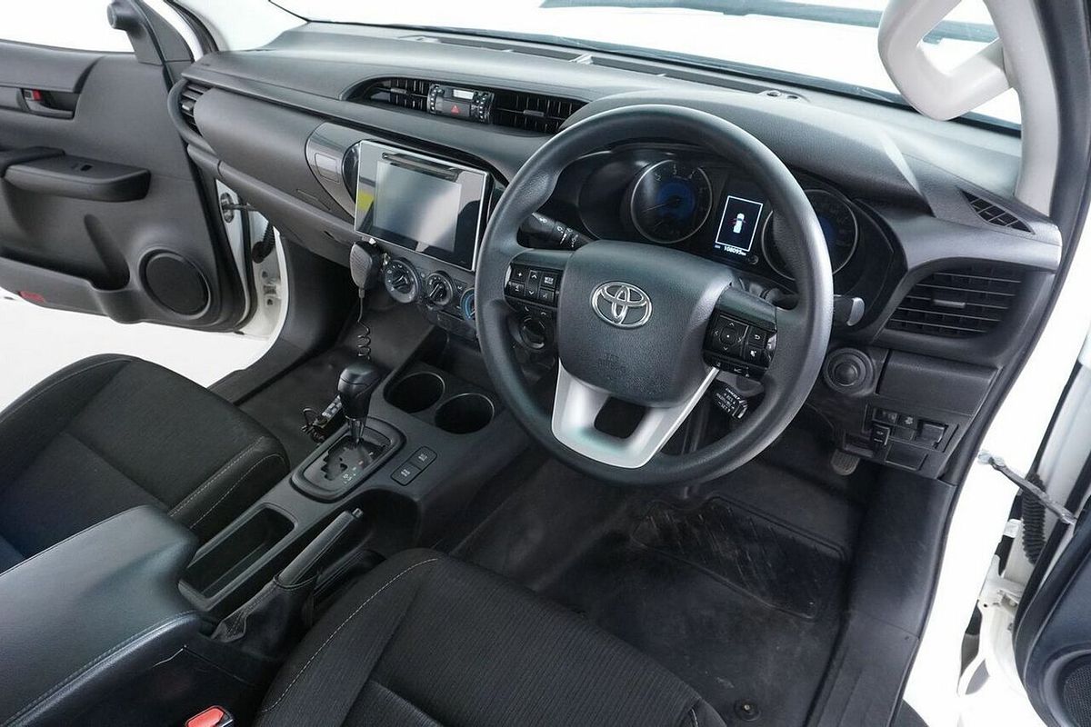 2020 Toyota Hilux SR (4x4) GUN126R MY19 Upgrade 4X4
