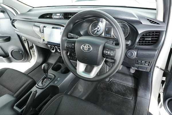 2021 Toyota Hilux SR (4x4) GUN126R Facelift 4X4