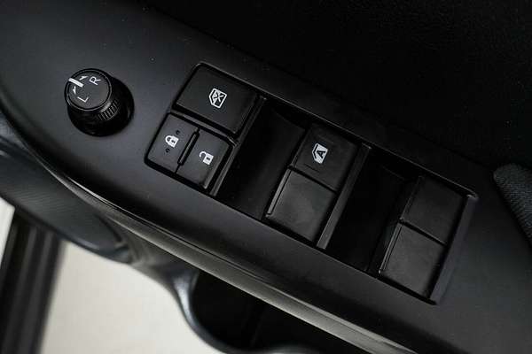2020 Toyota Hilux SR (4x4) GUN126R MY19 Upgrade 4X4