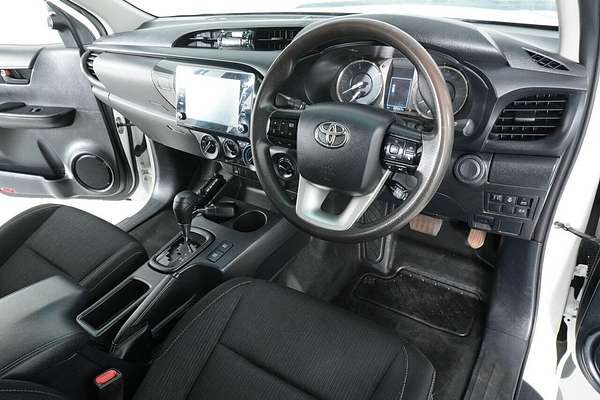 2021 Toyota Hilux SR (4x4) GUN126R 4X4