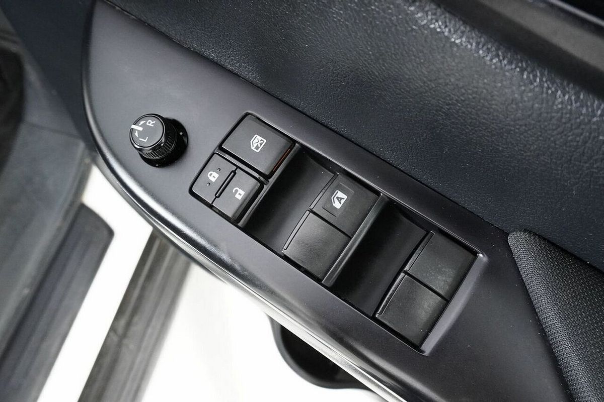 2020 Toyota Hilux SR (4x4) GUN126R MY19 Upgrade 4X4