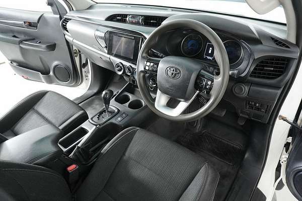 2019 Toyota Hilux SR (4x4) GUN126R MY19 Upgrade 4X4