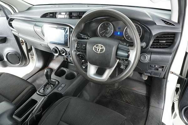 2019 Toyota Hilux SR (4x4) GUN126R MY19 4X4