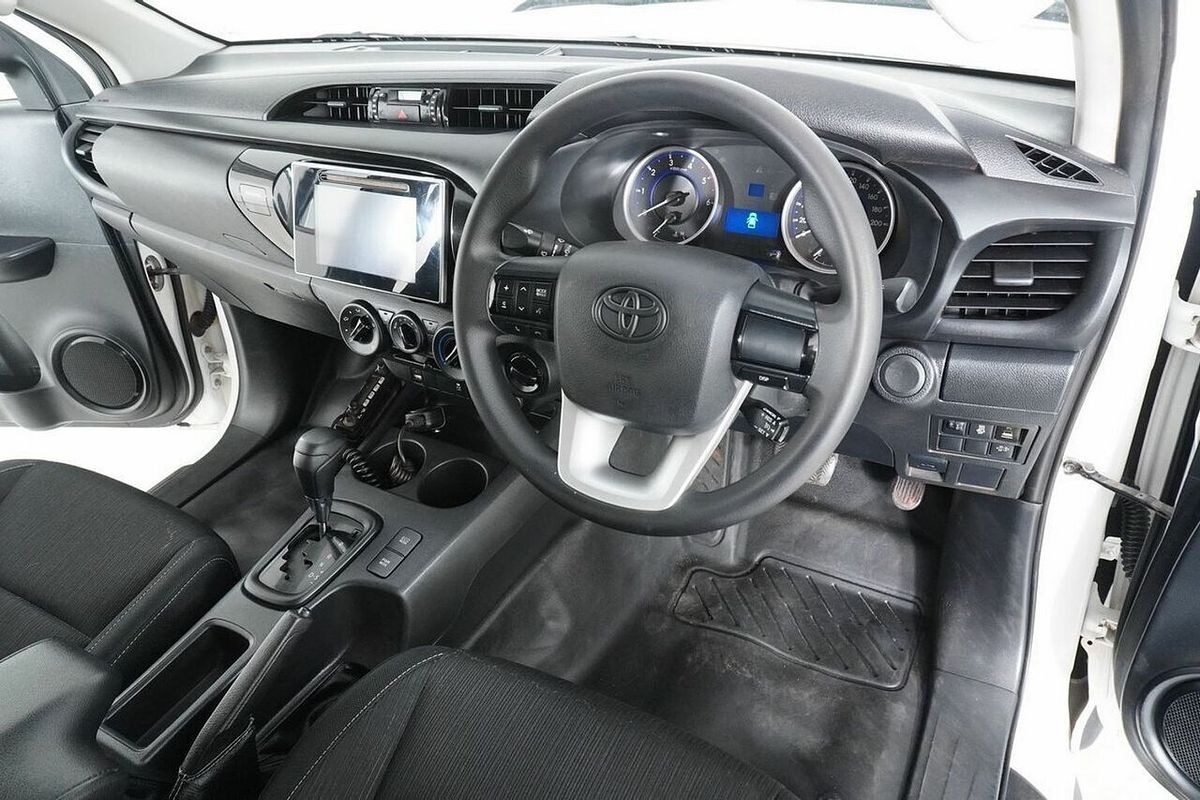 2018 Toyota Hilux SR (4x4) GUN126R MY19 4X4