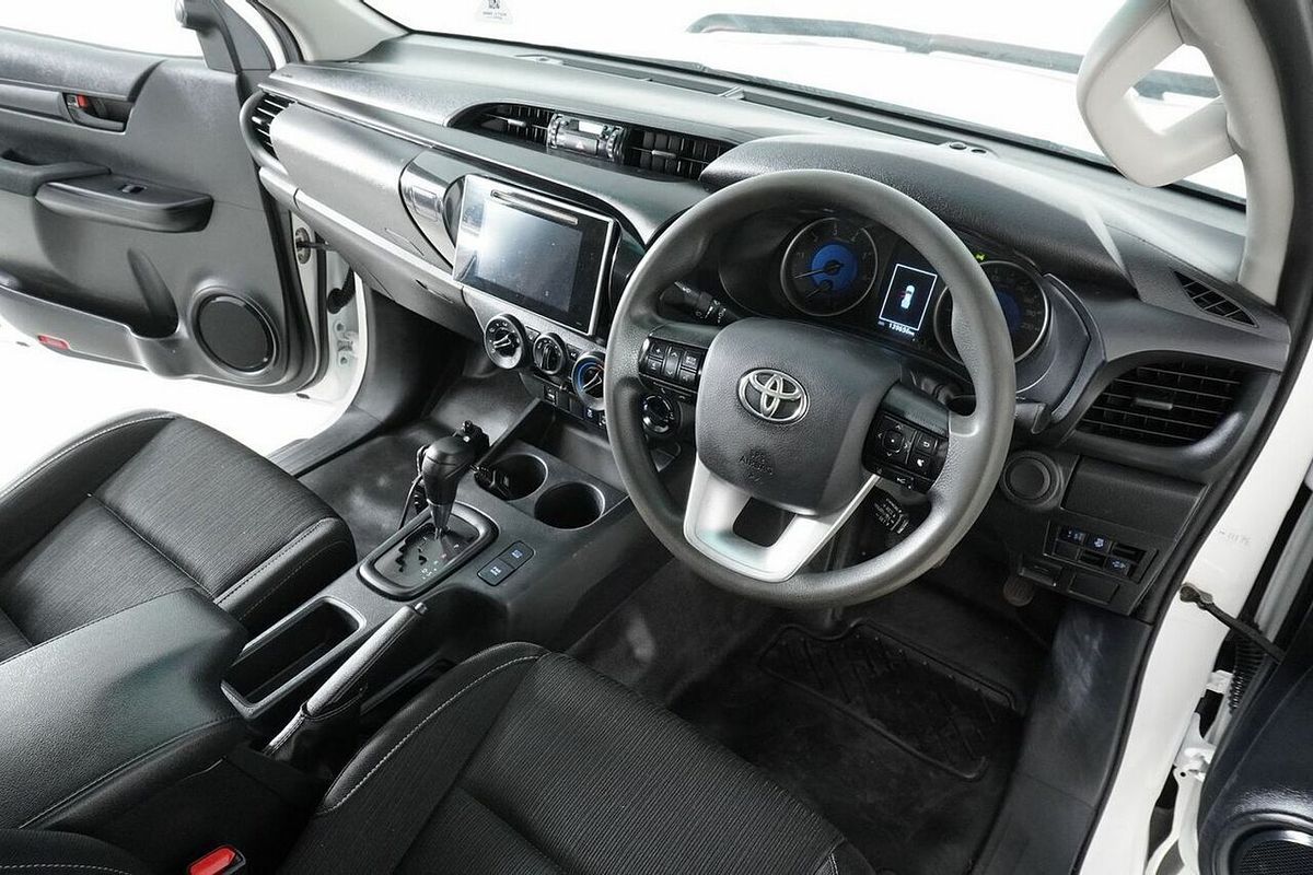 2019 Toyota Hilux SR (4x4) GUN126R MY19 Upgrade 4X4