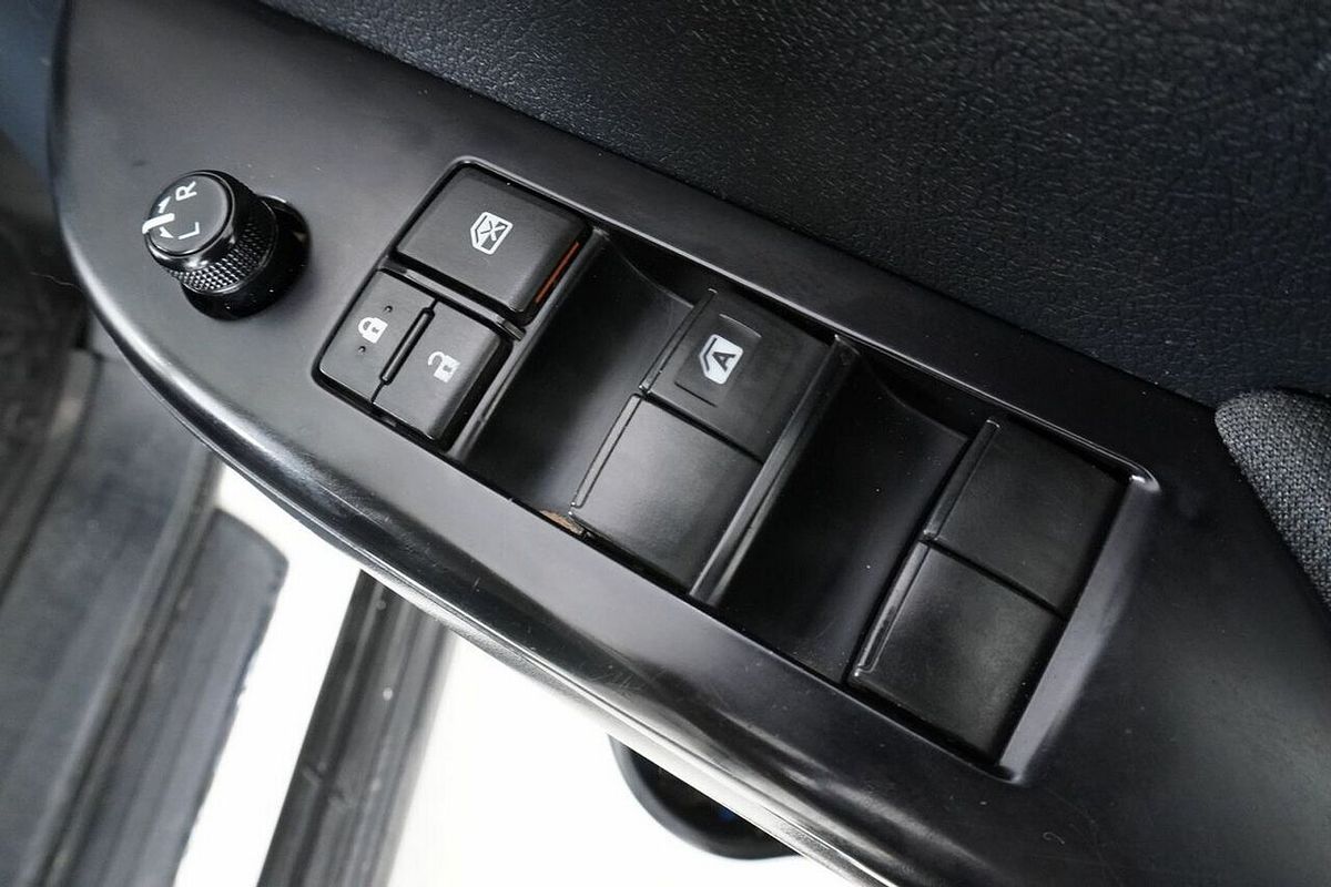 2020 Toyota Hilux Workmate (4x4) GUN125R MY19 Upgrade 4X4