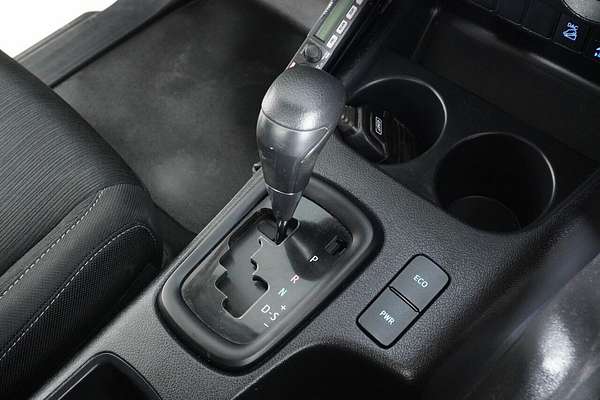 2021 Toyota Hilux SR (4x4) GUN126R Facelift 4X4