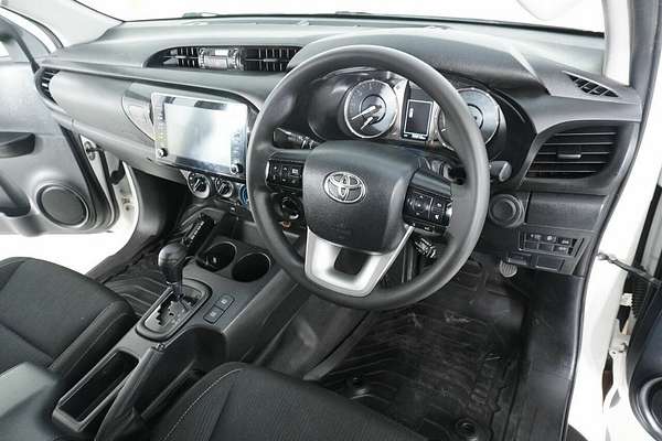 2021 Toyota Hilux SR (4x4) GUN126R Facelift 4X4
