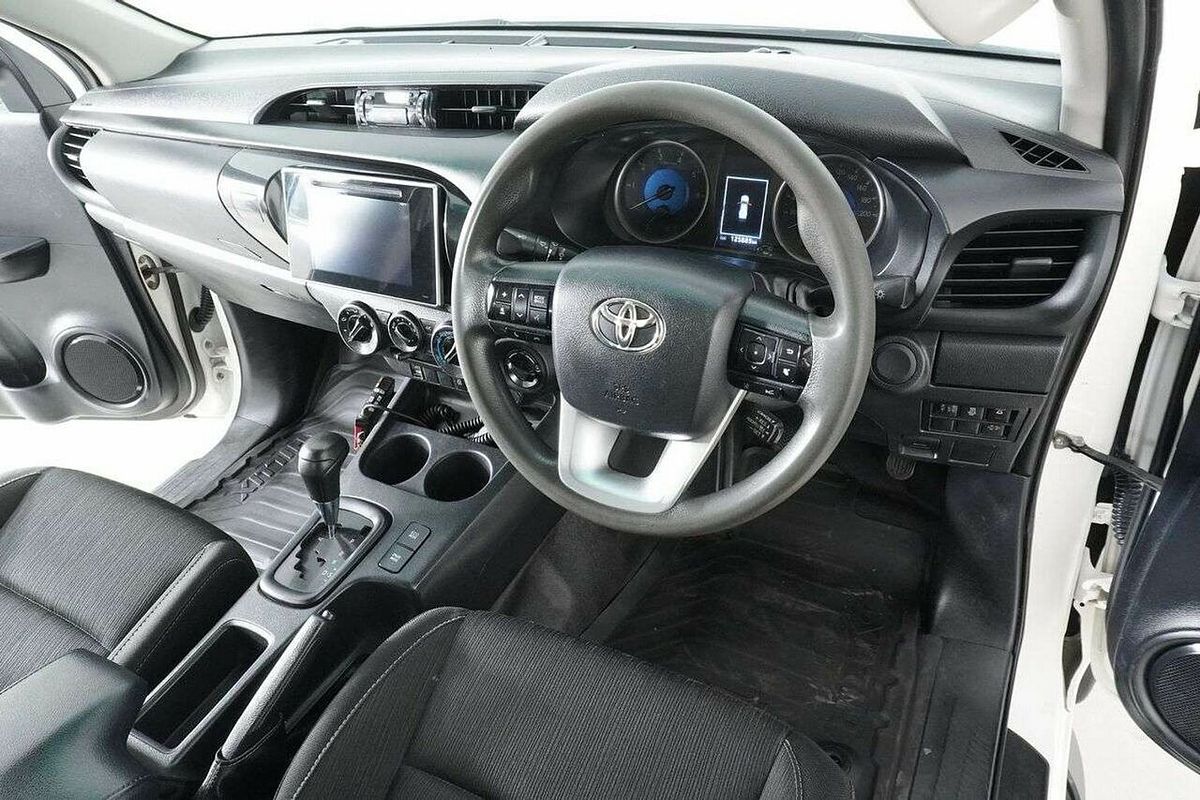 2020 Toyota Hilux SR (4x4) GUN126R MY19 Upgrade 4X4
