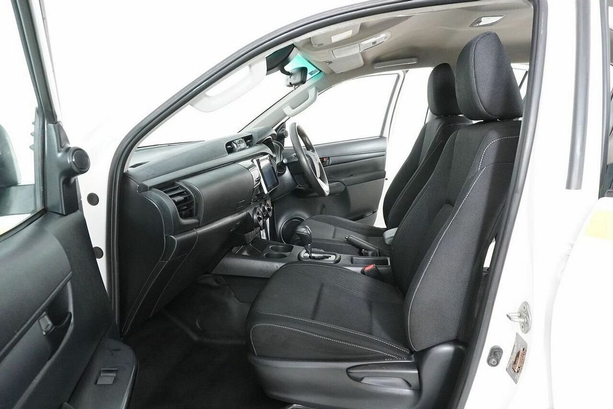 2020 Toyota Hilux SR (4x4) GUN126R MY19 Upgrade 4X4