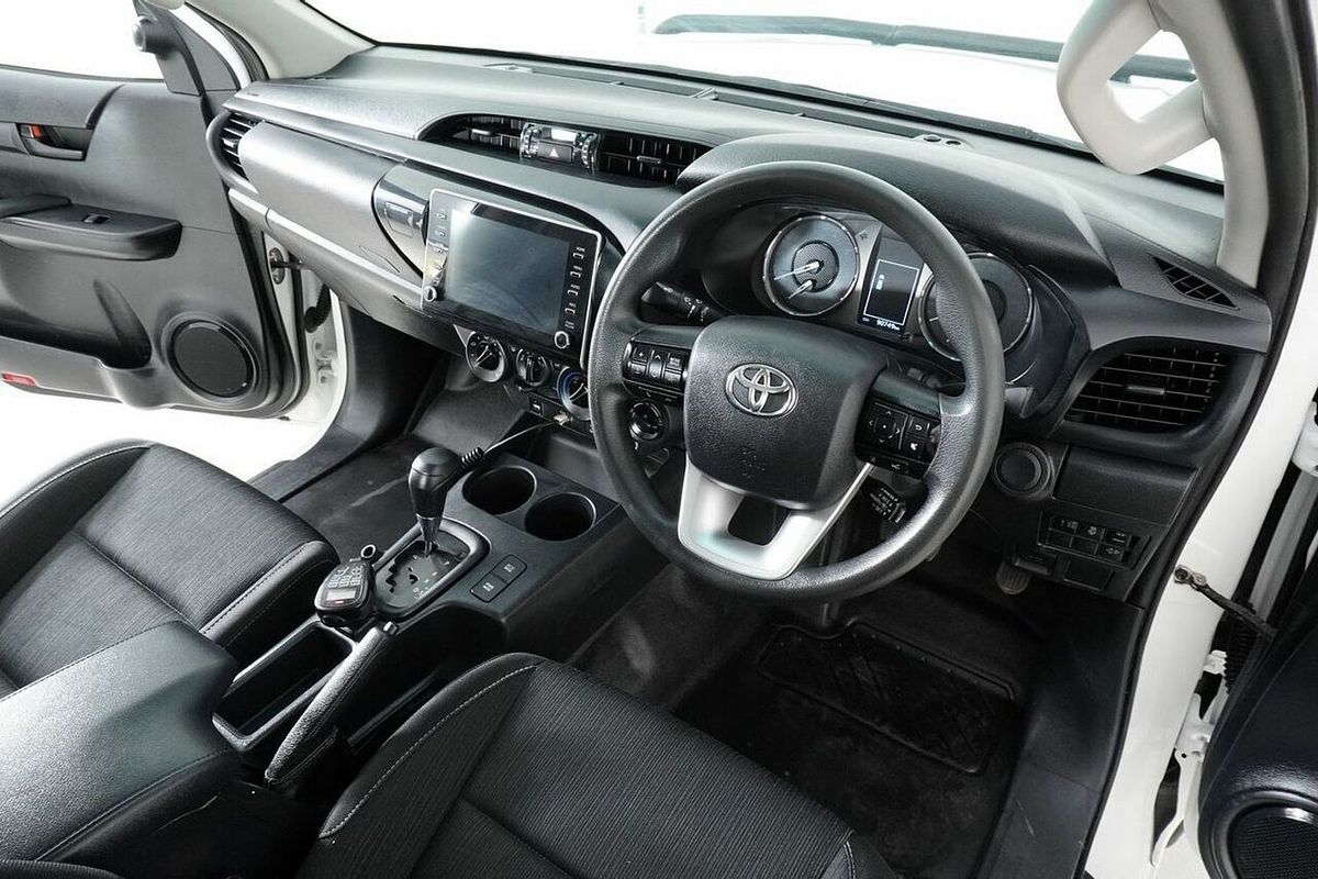 2020 Toyota Hilux SR (4x4) GUN126R MY19 Upgrade 4X4
